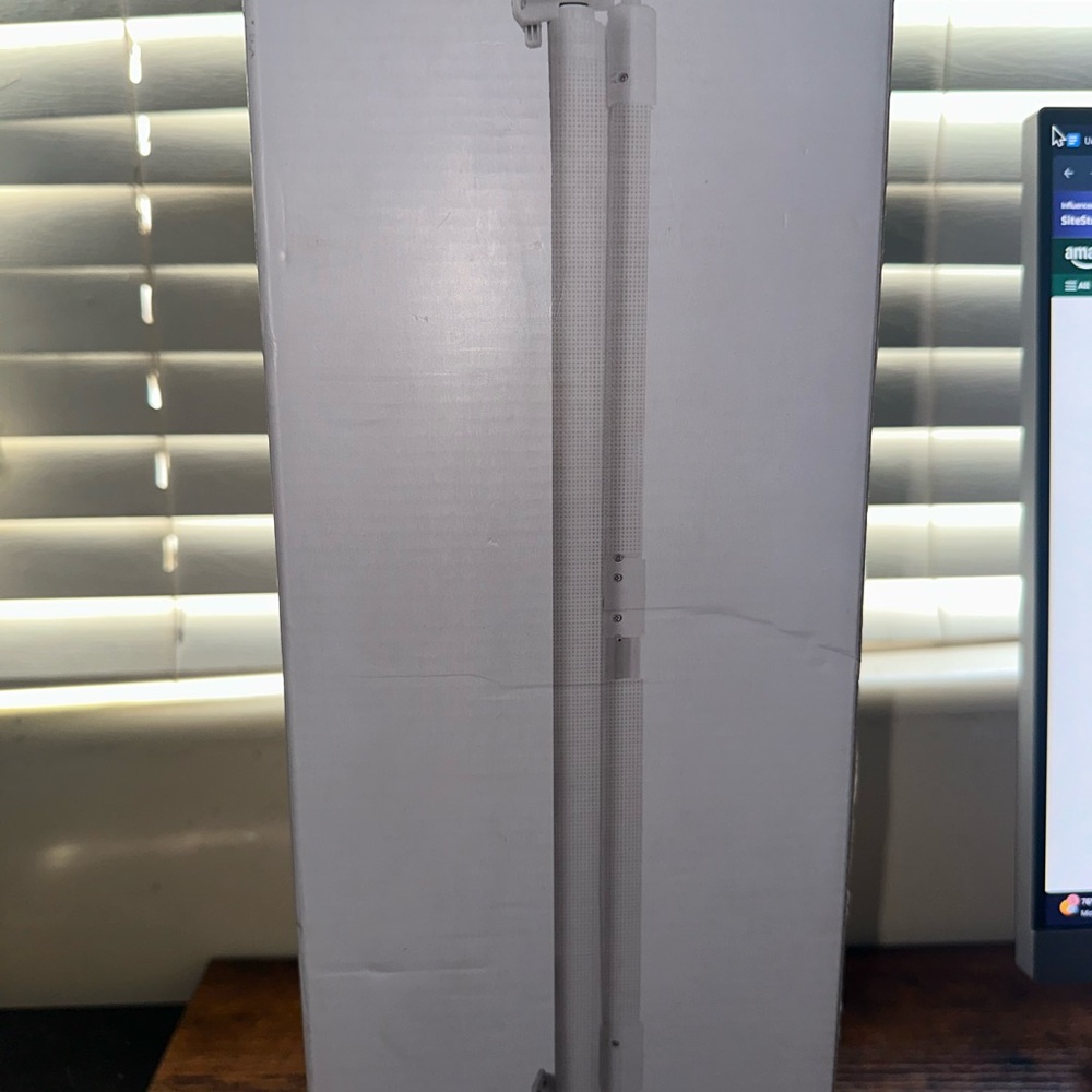Non-retractable baby gate